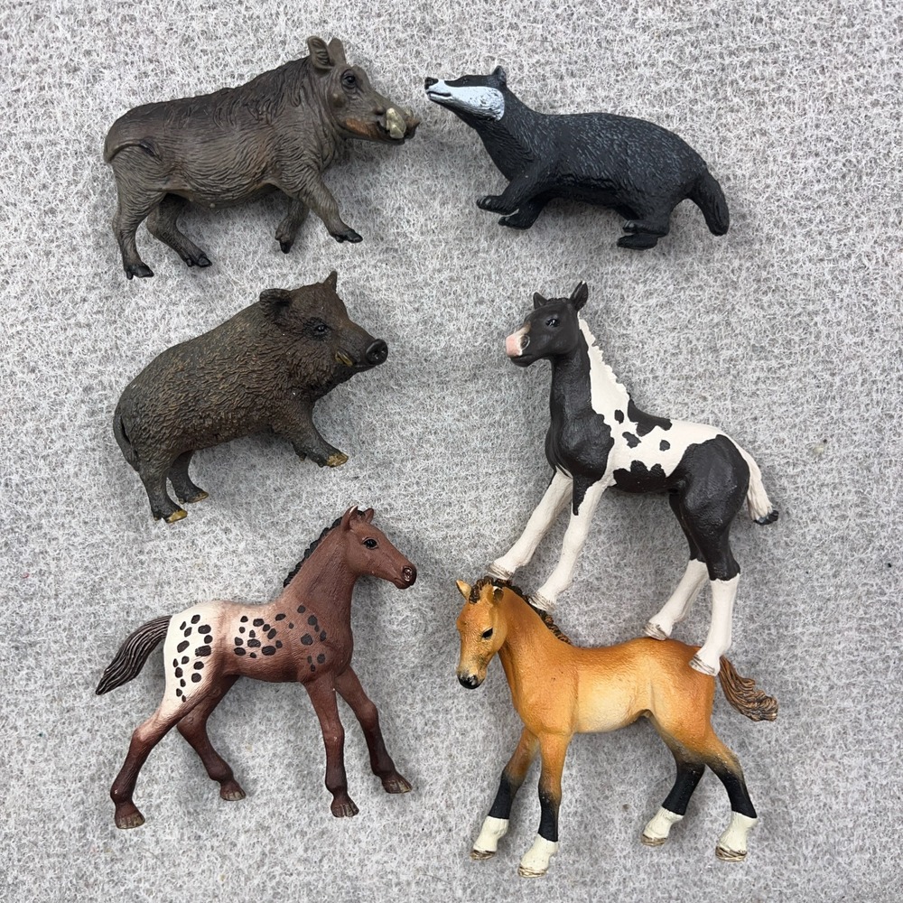 Schleich Safari Horse Figure Lot Stable Diorama Pony Hog Pig Warthog SMALL 3"
